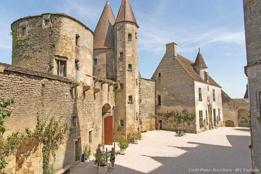 Châteauneuf-en-Auxois
