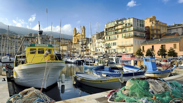 Bastia, porte d'entrée sur la Corse