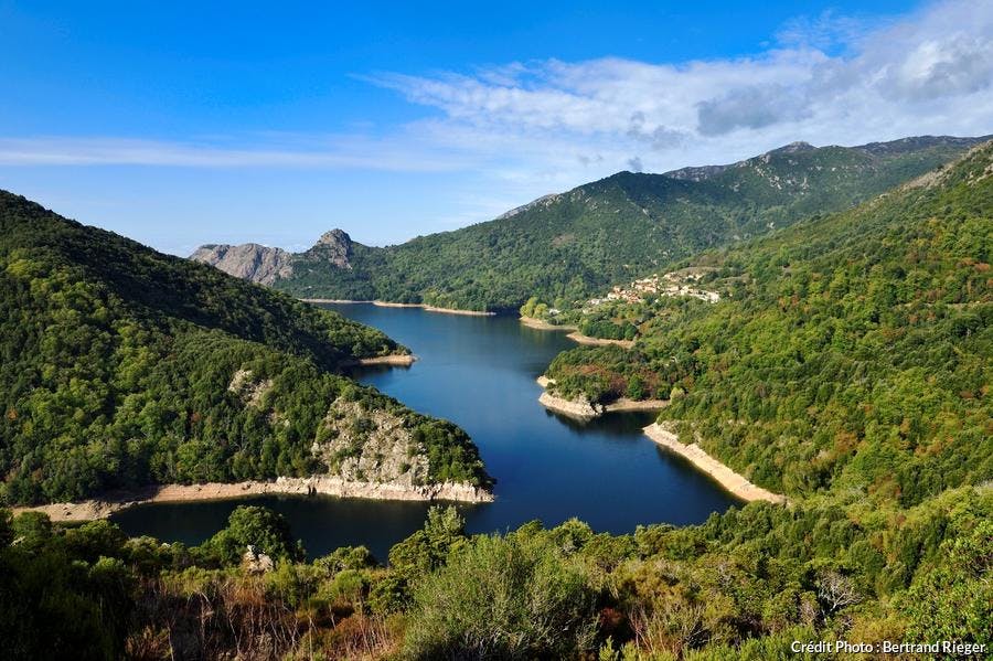 corse-vallee-du-prunelli_br.jpg