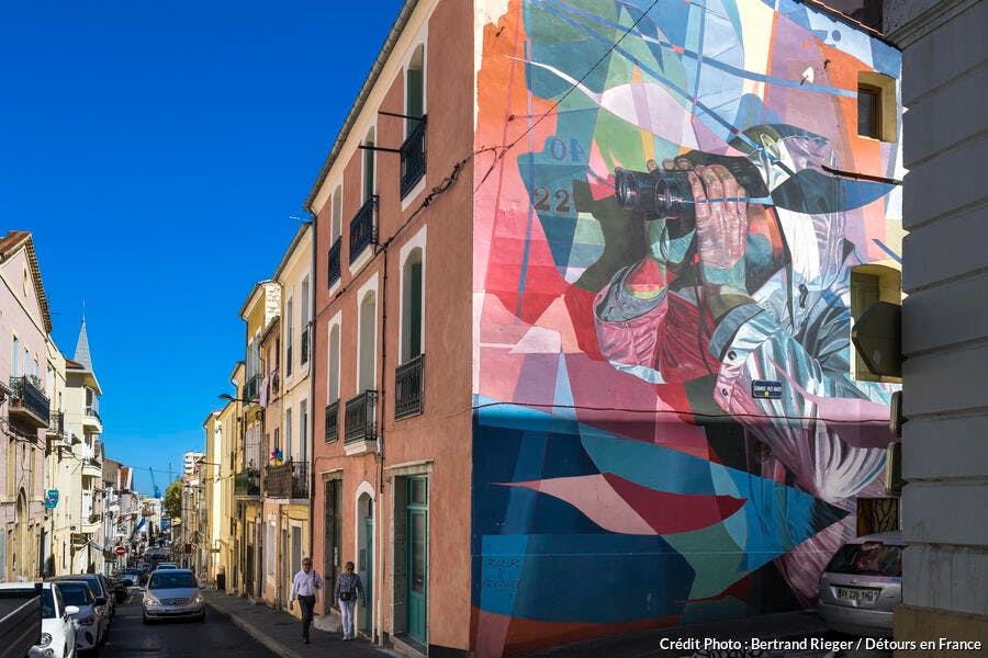 Une oeuvre de street-art dans le quartier Haut à Sète
