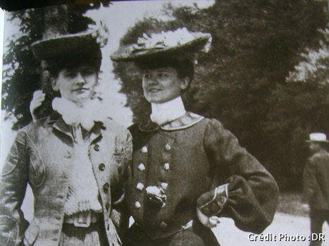 Coco Chanel et sa tante Adrienne