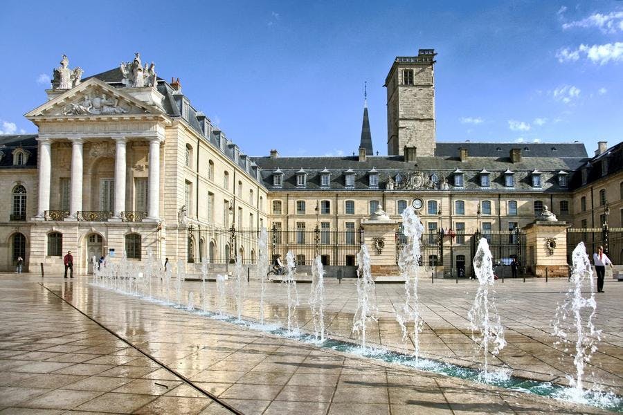 def-187-dijon-palais-18.jpg