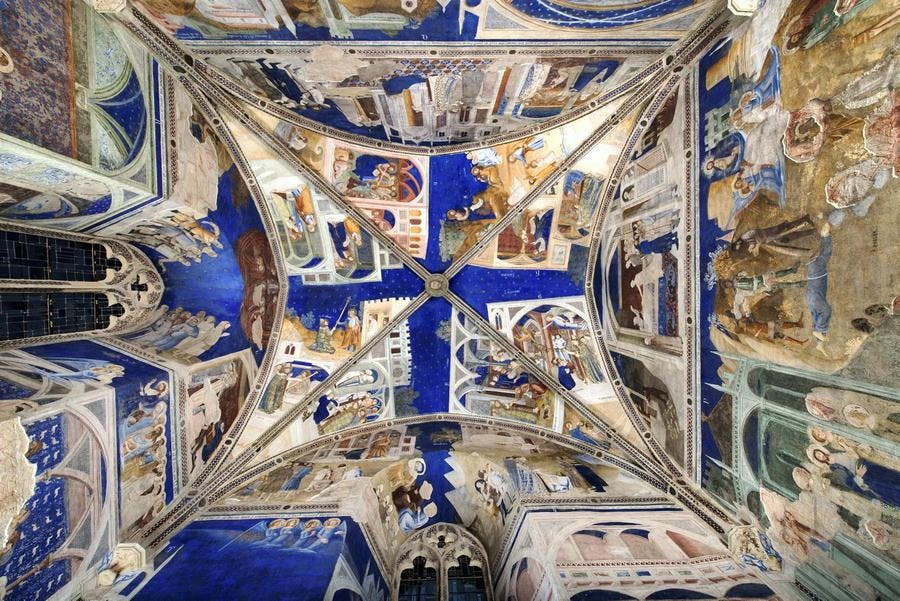 def-189-avignon-voute._vue_densemble.chapelle_saint-martial_restauration_arke._cliche_d._ventura.jpg
