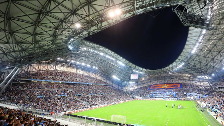 Marseille : un soir de match de l’OM au stade vélodrome