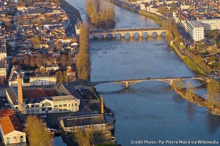 def-camp-pont-camille-de-hogues-en-bas.jpg
