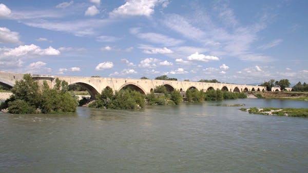 L'invention des ponts : du Moyen Âge à nos jours