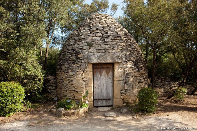 Une capitelle, cabane de pierres sèches