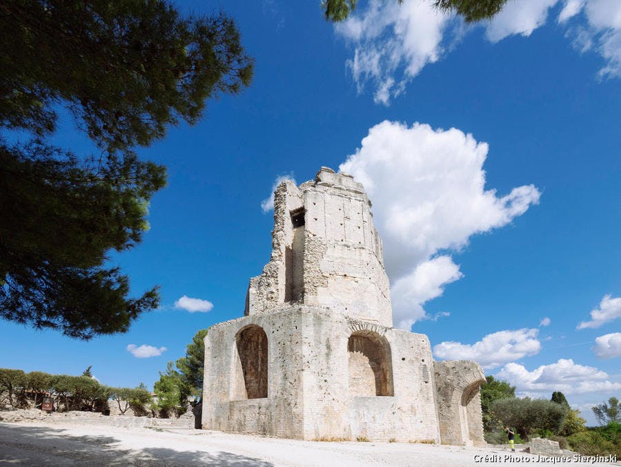 La tour Magne, à Nîmes