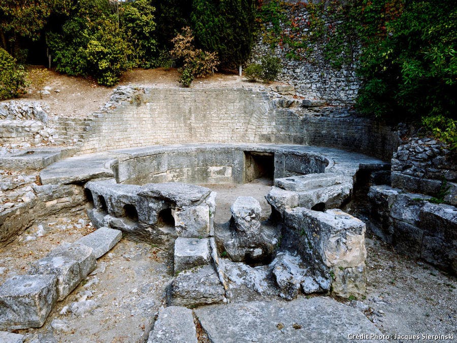 Le castellum de Nîmes