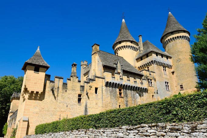 Le château de Puymartin, dans le Périgord