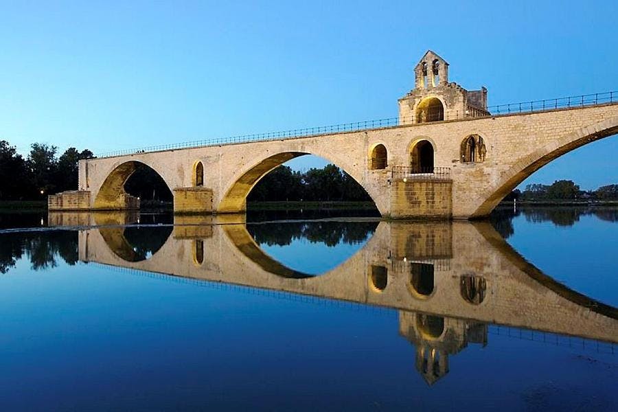Le pont Saint-Bénézet en Provence
