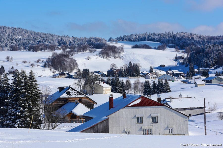 Les alentours de Lajoux et les hautes combes l'hiver, Jura