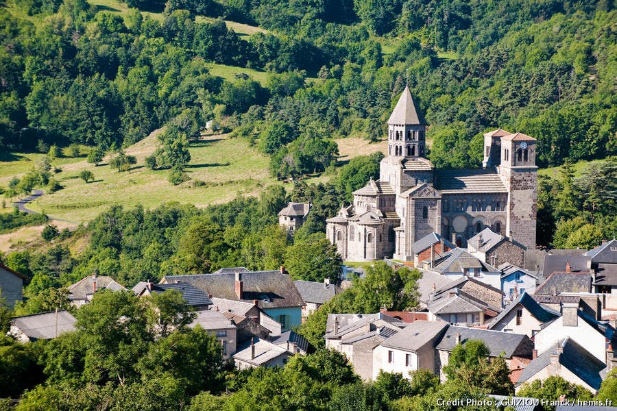 Le village de Saint-Nectaire, en Auvergne