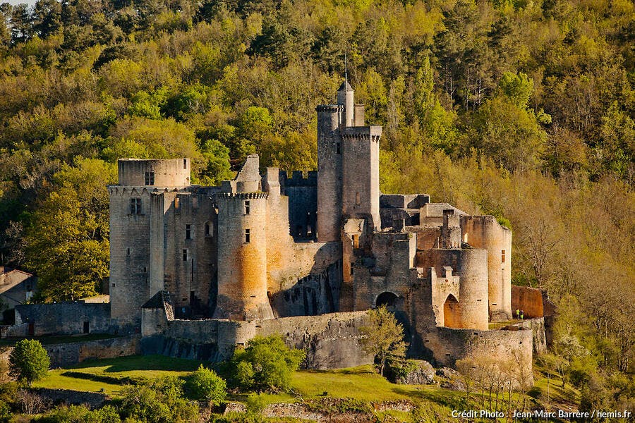 La forteresse médiévale de Bonaguil, en Lot-et-Garonne