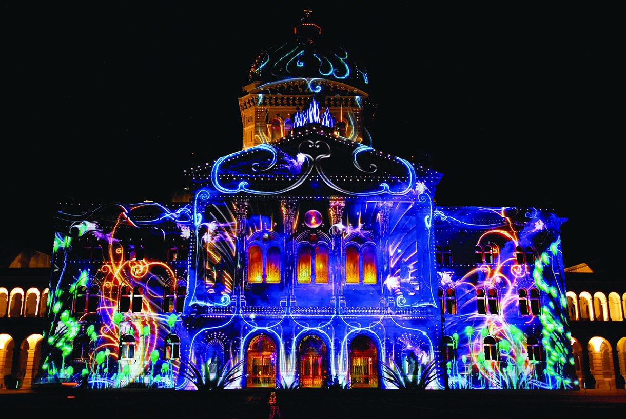 Les 15 plus beaux spectacles estivaux qui illuminent vos nuits