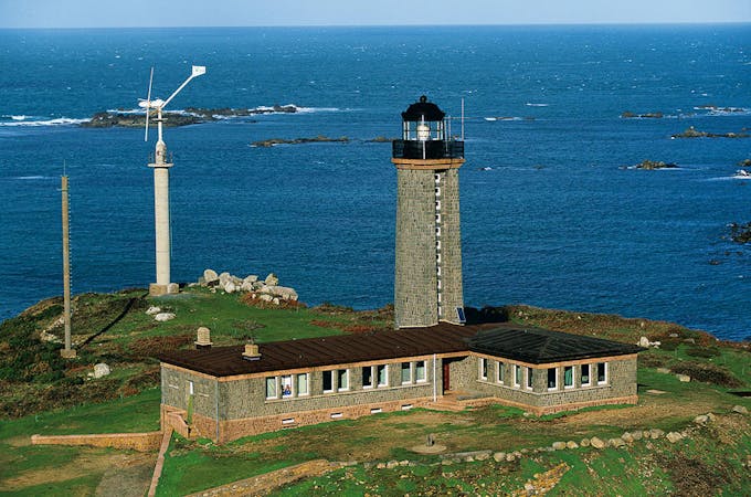 Le phare des Sept-Iles