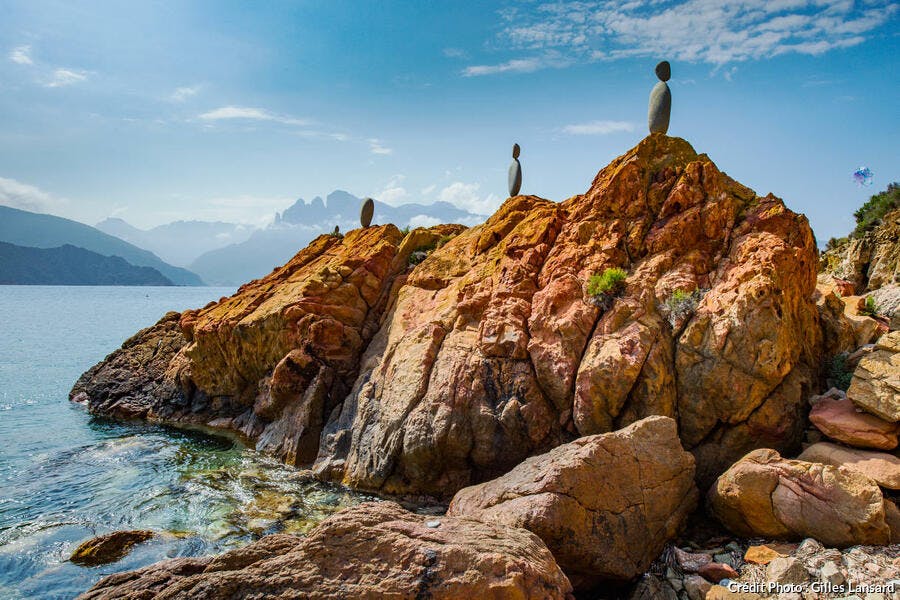 La baie de Gradelle, plage de galets