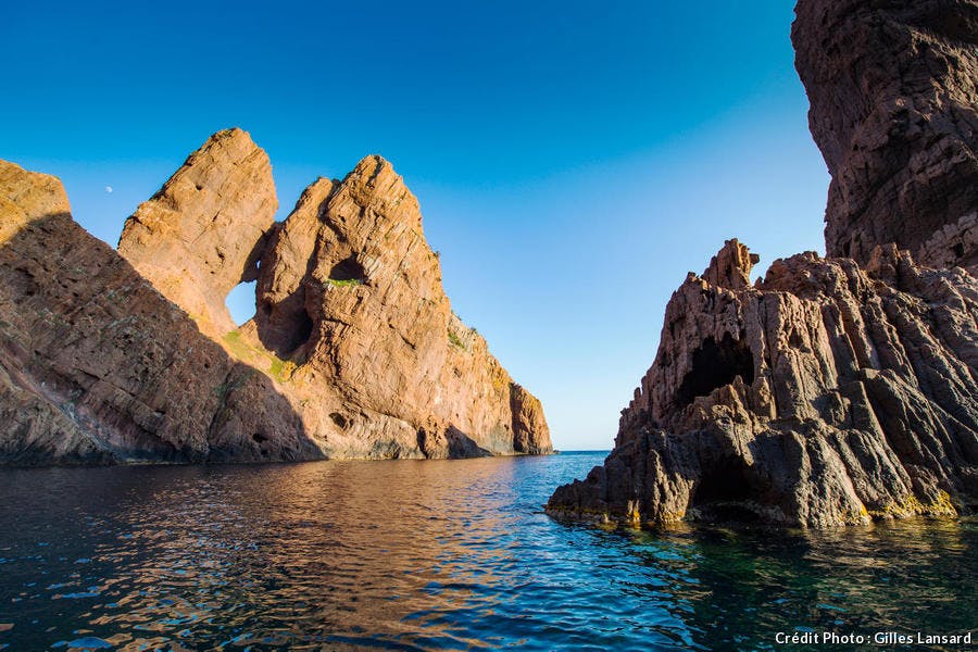 taffons, érosions naturelles des falaises dans le golfe de Porto