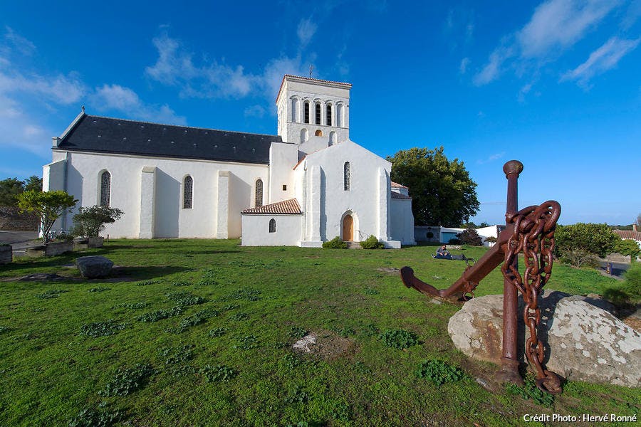 L'Église Saint-Sauveur sur l'île d'Yeu