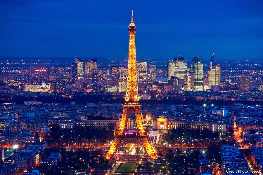 det_tour-eiffel-nuit_istock.jpg