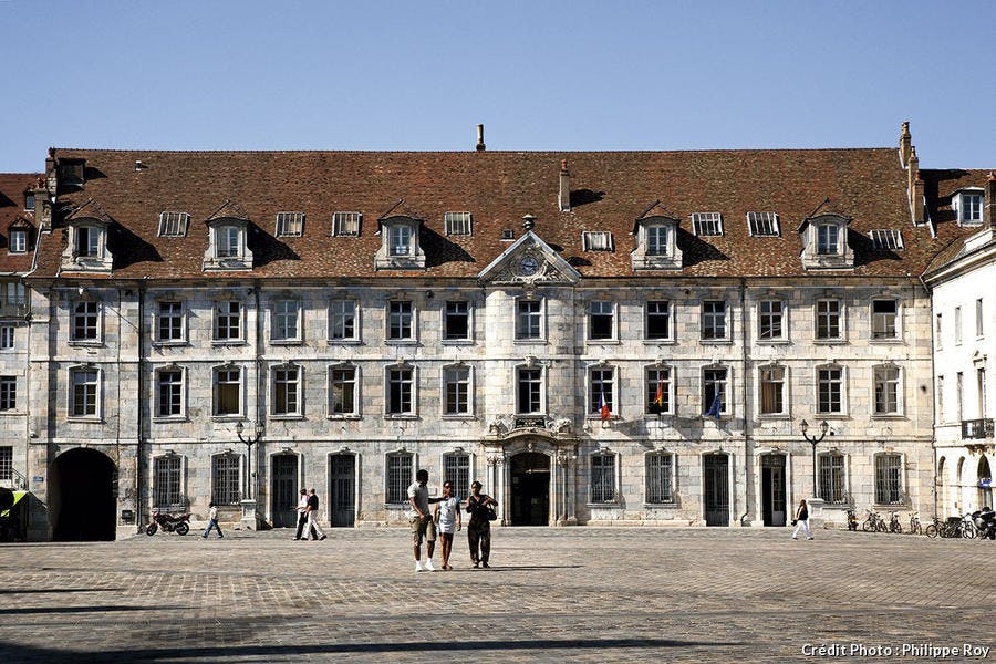 Place de la Révolution à Besançon. 