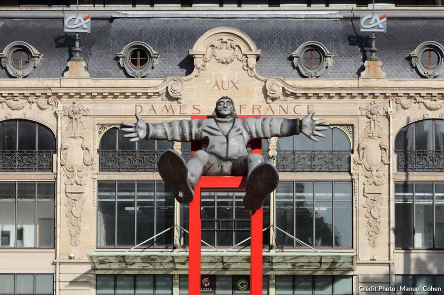 Statue de Dali devant la gare de Perpignan