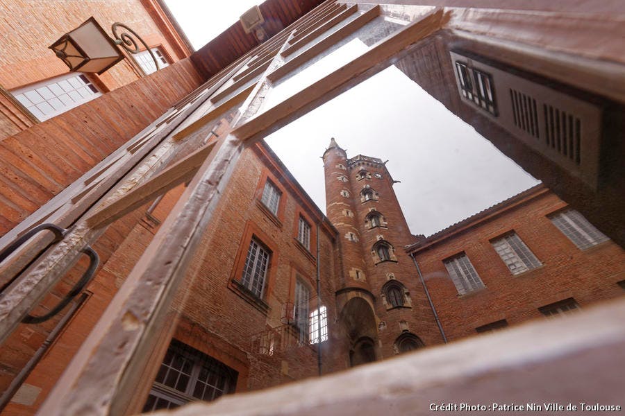 hoteldebernuytourtoulousepatriceninvilledetoulouse.jpg