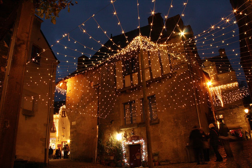 illuminations_rochefort-en-terre_-_decembre_2015_3.jpg