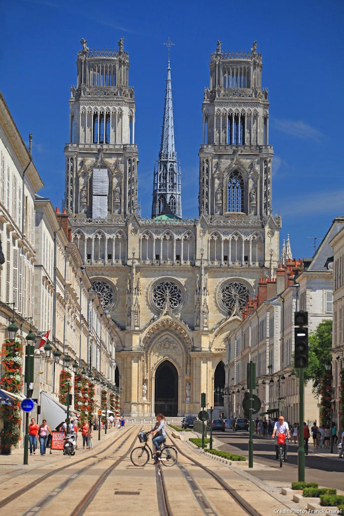 La cathédrale Sainte-Croix d'Orléans