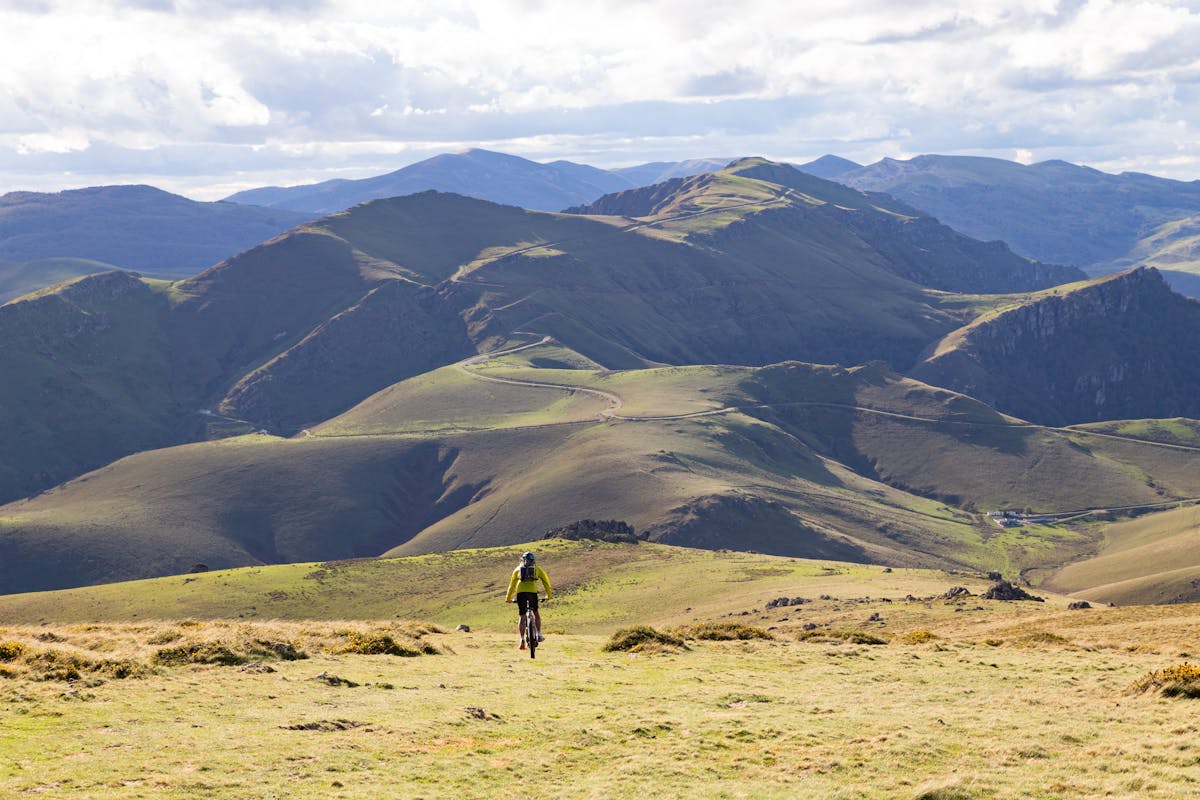 Pays Basque : 10 expériences à vivre à vélo ou VTT électrique | Détours en  France