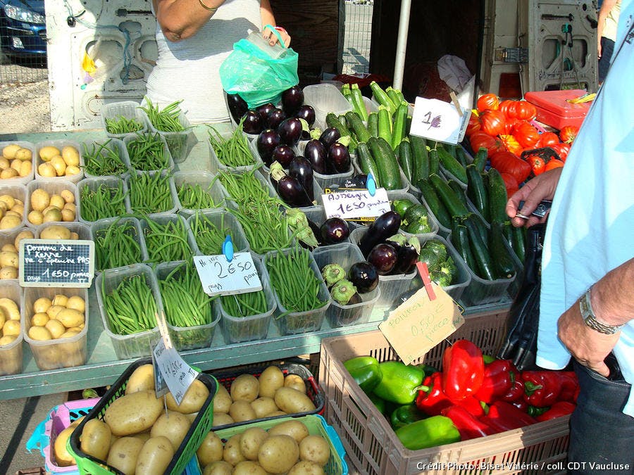 marche-vaucluse-biset-valerie-coll.-cdt-vaucluse.jpg