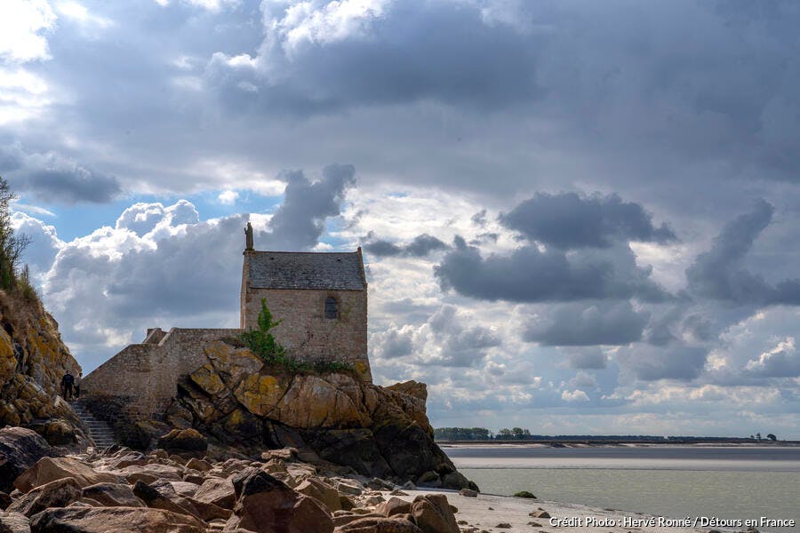 La chapelle Saint-Aubert sur le Mont-Saint-Michel en Normandie
