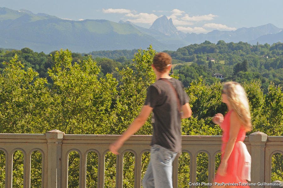 Le boulevard des Pyrénées à Pau