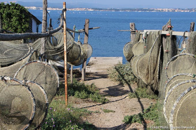 Paniers de pêcheurs dans le quartier de la Pointe Courte à Sète