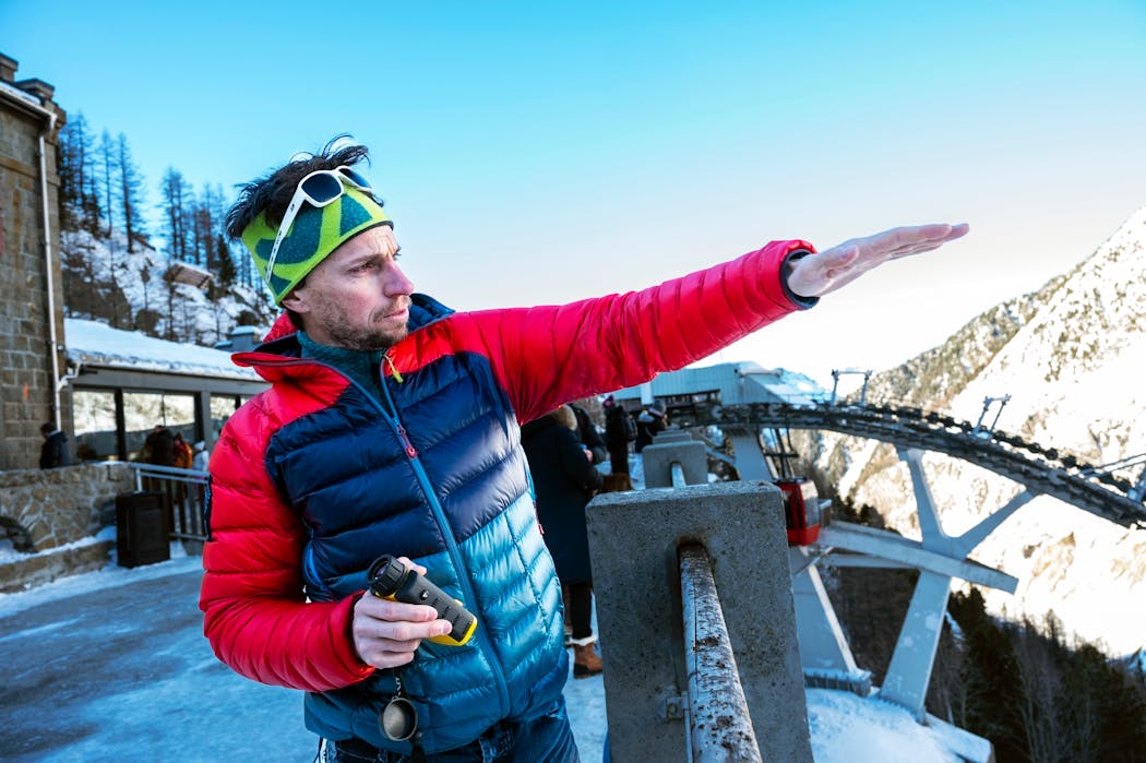 Ludovic Ravanel, géomorphologue spécialiste de l'impact du changement climatique en montagne