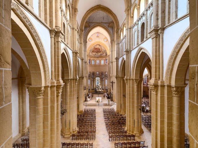 La nef de la Basilique du Sacré-Cœur de Paray-le-Monial