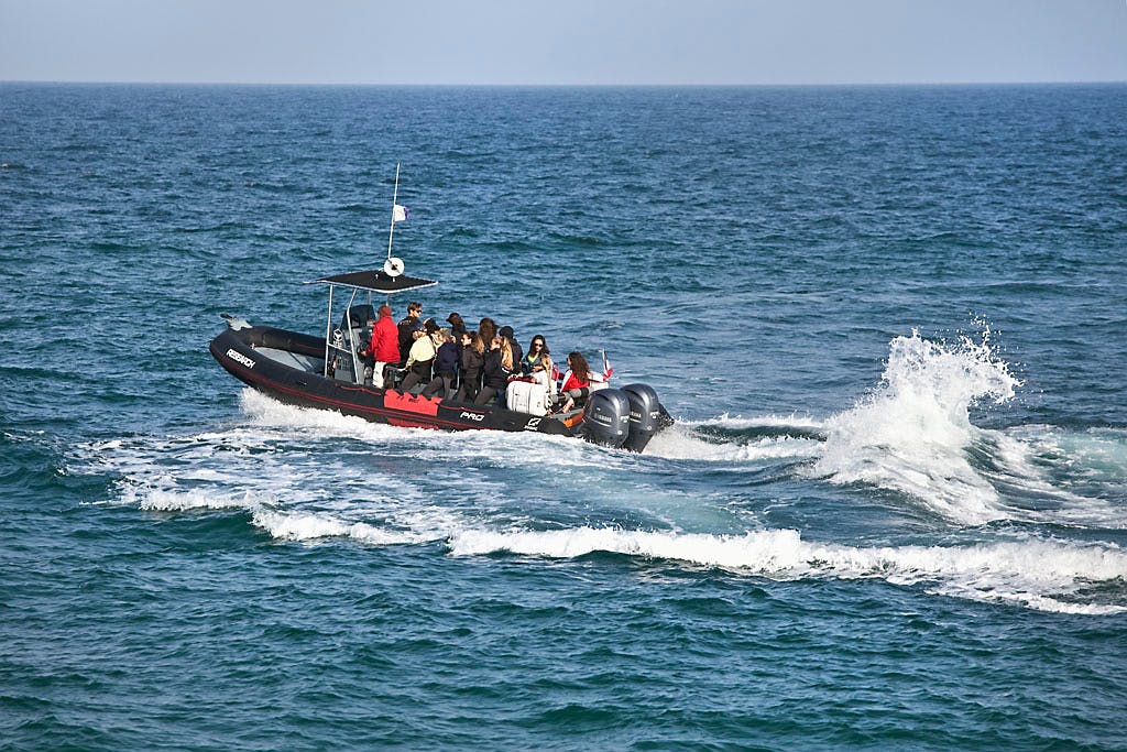 Le bateau de l'association Apex Cetacea pour découvrir les cétacés du golfe de Gascogne
