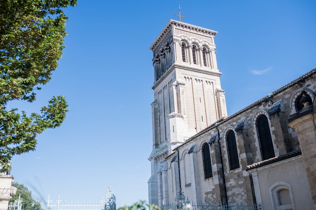 La cathédrale Saint-Apollinaire à Valence dans la Drôme.