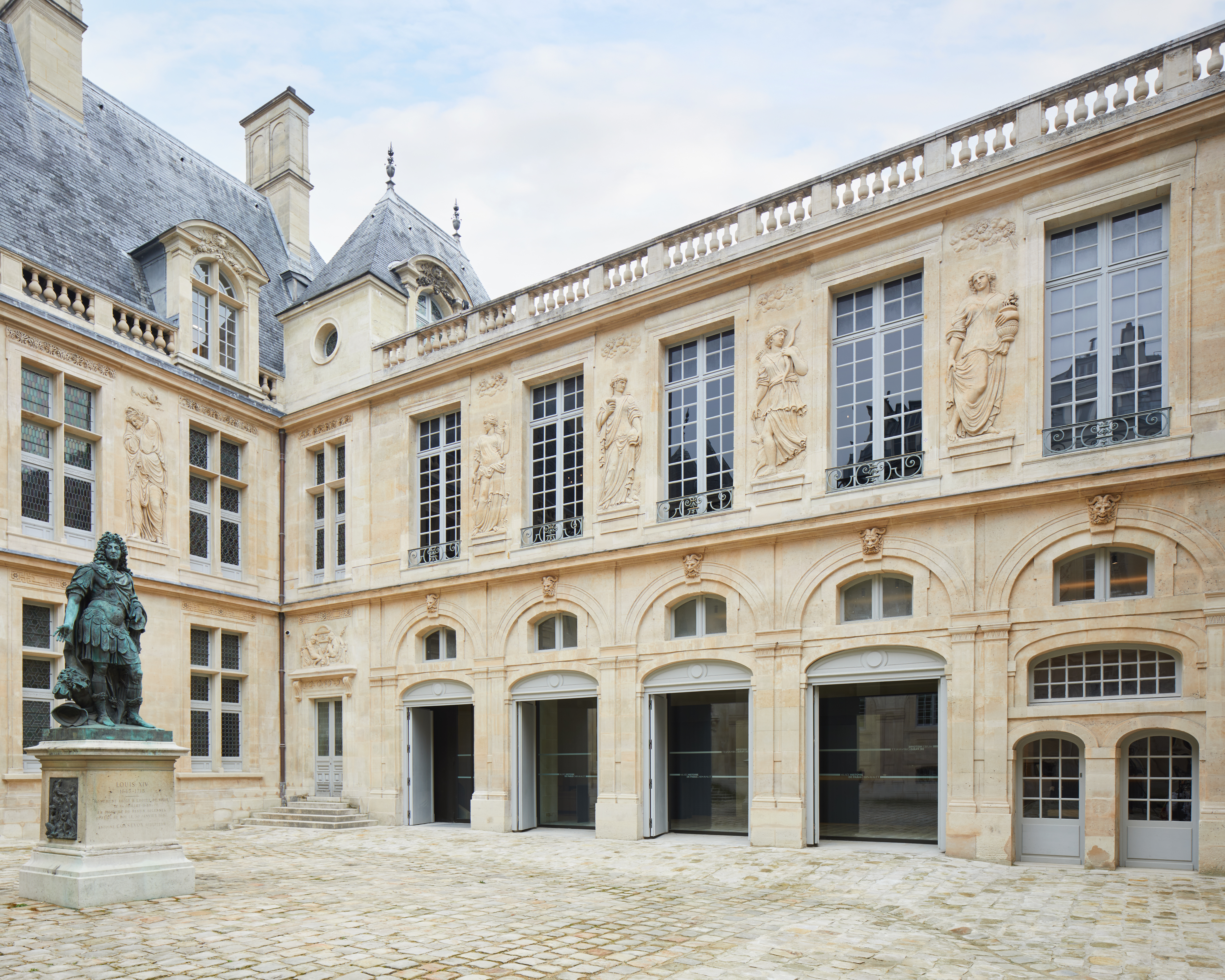 Cour d'honneur du musée Carnavalet