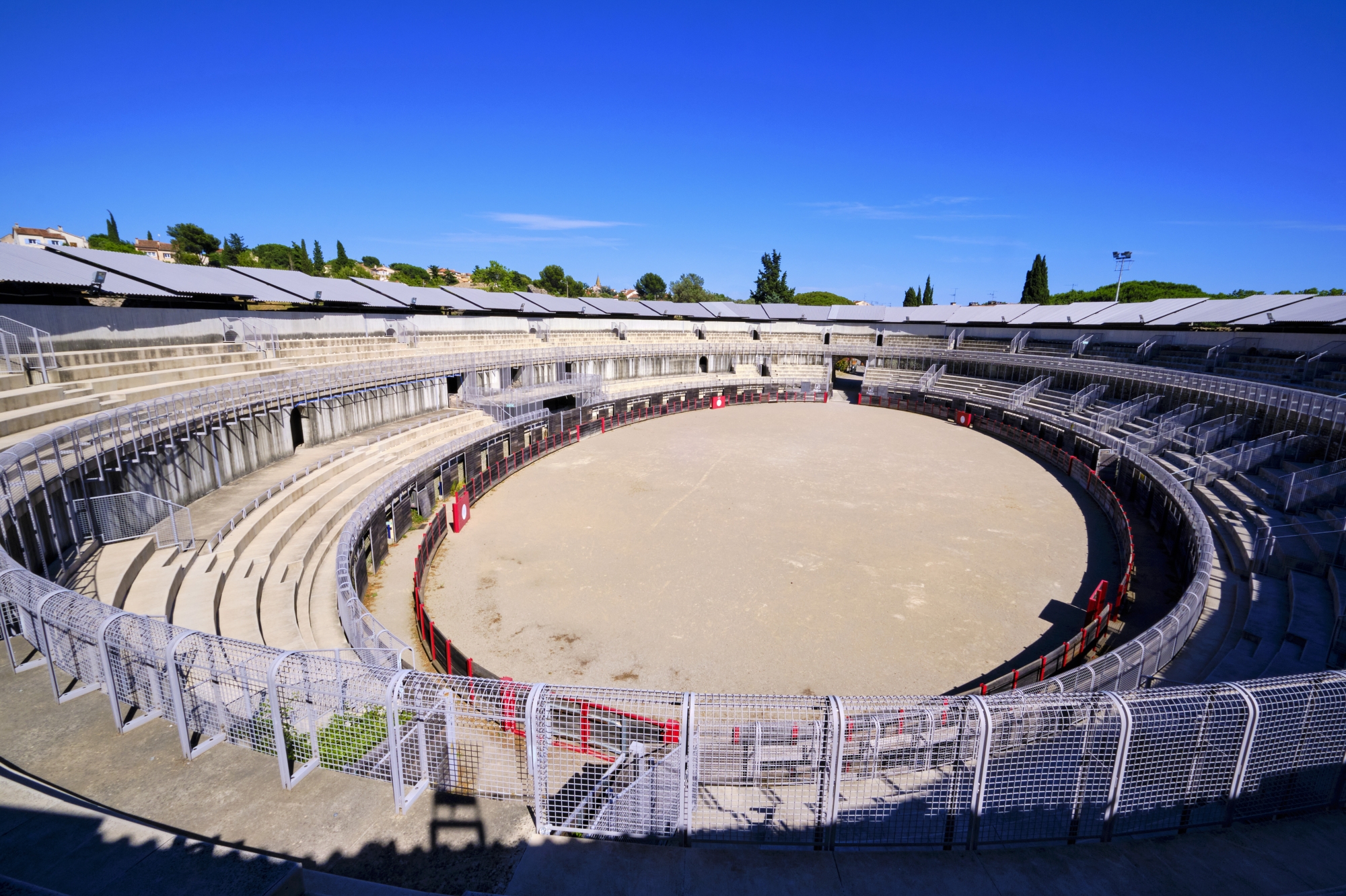 L'amphithéâtre romain est l'un des monuments les plus emblématiques du patrimoine de Fréjus.