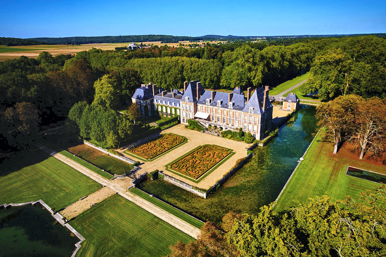 Le domaine du château de Courances dans l'Essonne